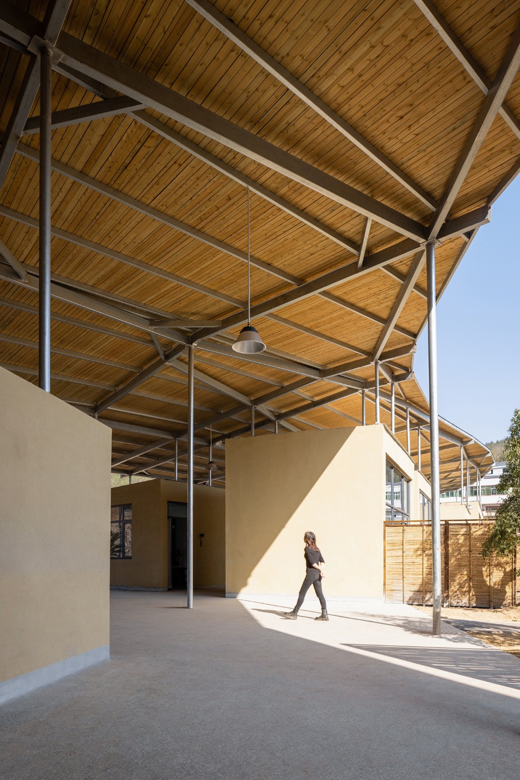 BIM建筑|五福山水龙家宴餐厅 / 小写建筑