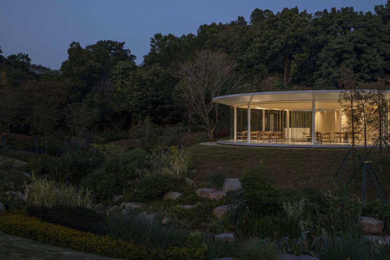 BIM建筑|多层面的“轻”：黄麻乡村振兴工作站与乡村会客厅 / 三文建筑