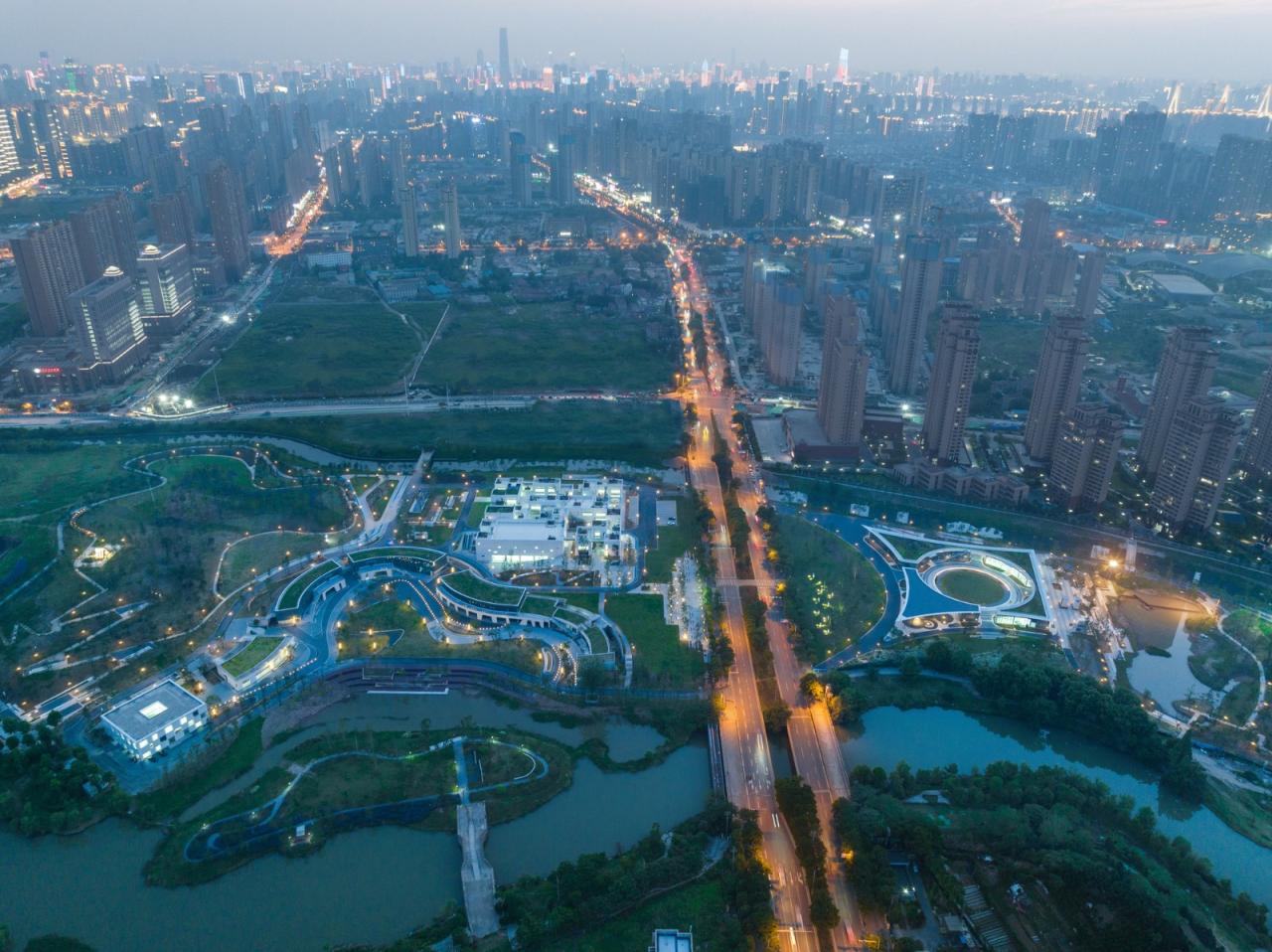 BIM建筑|武汉海绵公园研学+游客中心 / UAO瑞拓设计