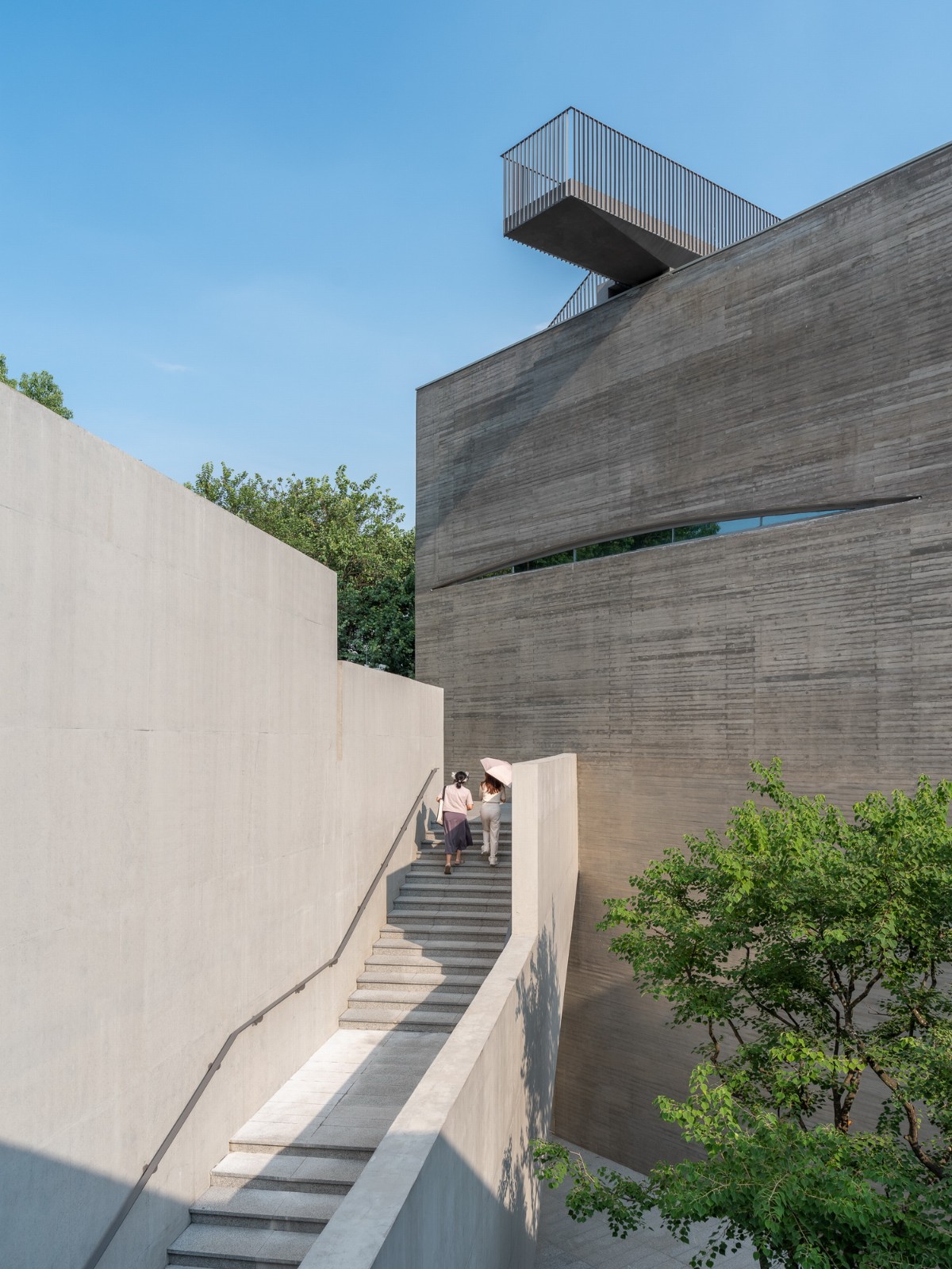 BIM建筑|春阳台艺文中心 / 非常建筑