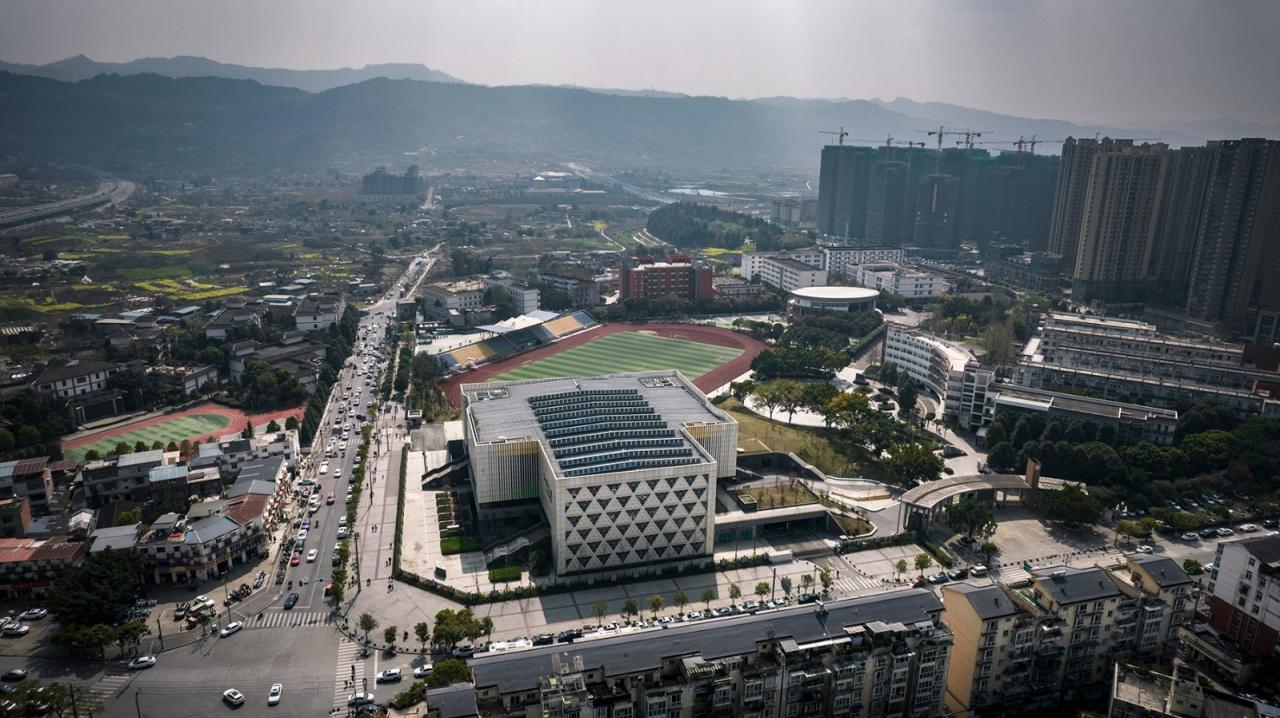 BIM建筑|龙泉中学体育馆 / 中国建筑西南设计研究院有限公司