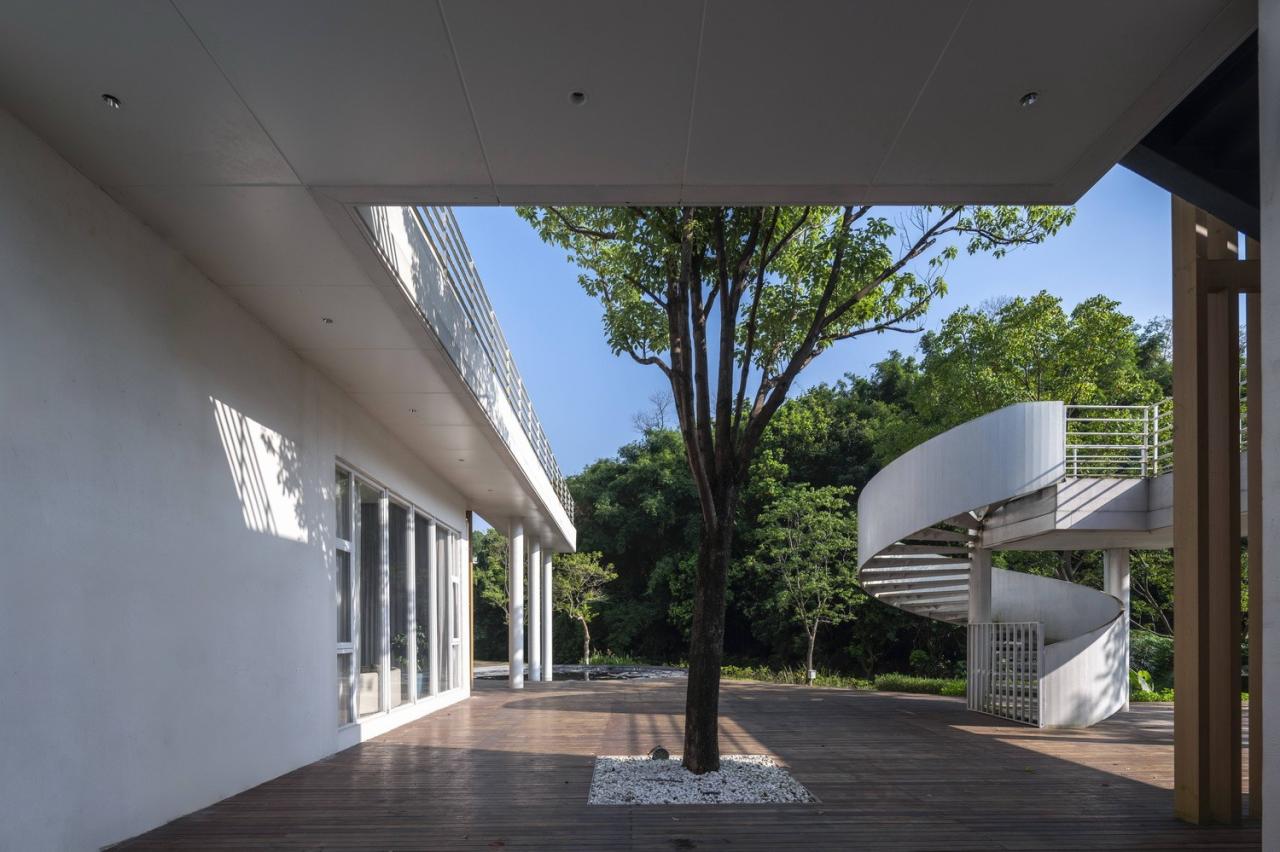 BIM建筑|多层面的“轻”：黄麻乡村振兴工作站与乡村会客厅 / 三文建筑