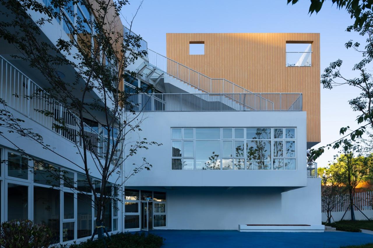 BIM建筑|山丘游园：贵阳观山湖区第六幼儿园第二分园 / 柏涛建筑