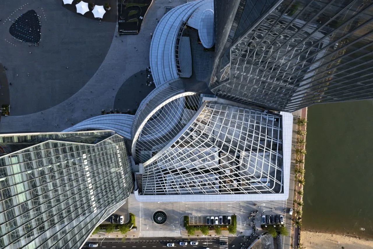 BIM建筑|华彩海口湾， 多维艺术元素塑造全新商业地标 / 凯谛思Arcadis