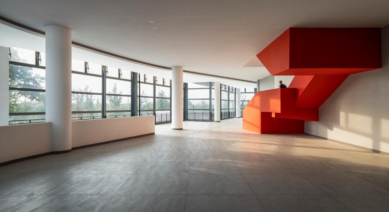 BIM建筑|江苏省靖江高级中学新校区 / 荣朝晖工作室