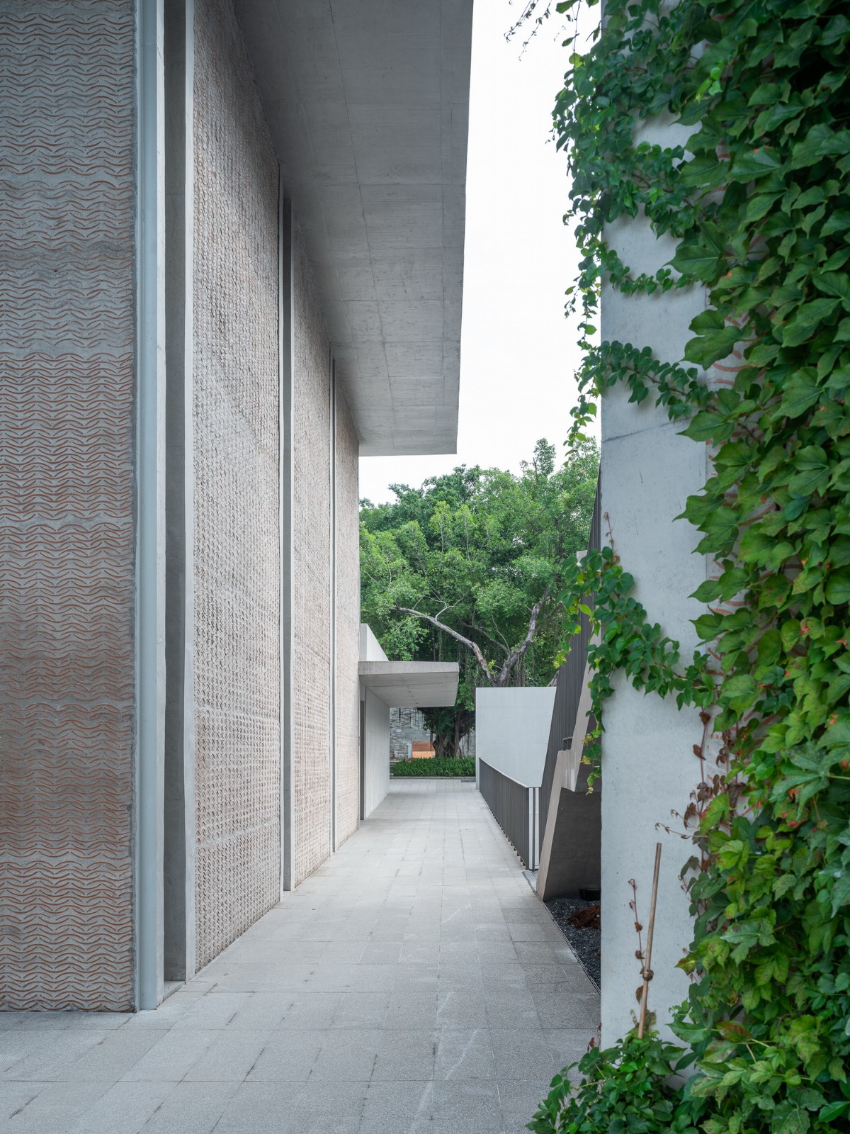 BIM建筑|春阳台艺文中心 / 非常建筑