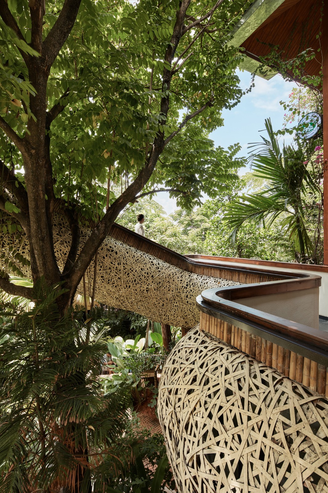 BIM建筑|春武里 / 方糖设计