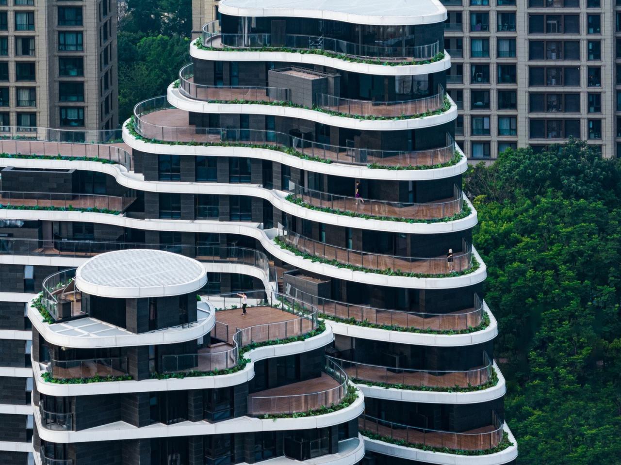 BIM建筑|上海浦东嘉华E18创新住宅 / EID Arch + 上海天华建筑设计 + Aedas