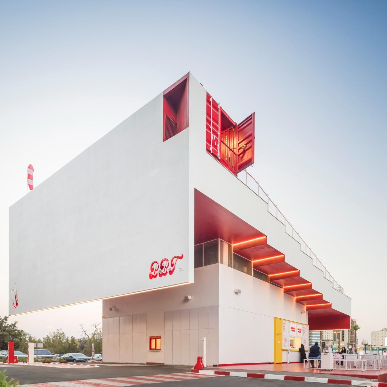 BIM建筑|BBT 山顶餐厅 / TAEP / AAP