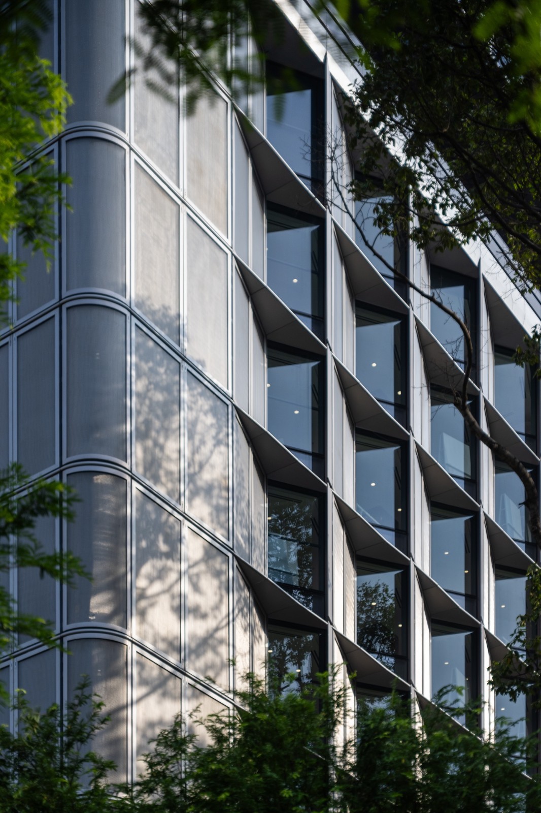 BIM建筑|胡志明市科技银行总部 / Foster + Partners