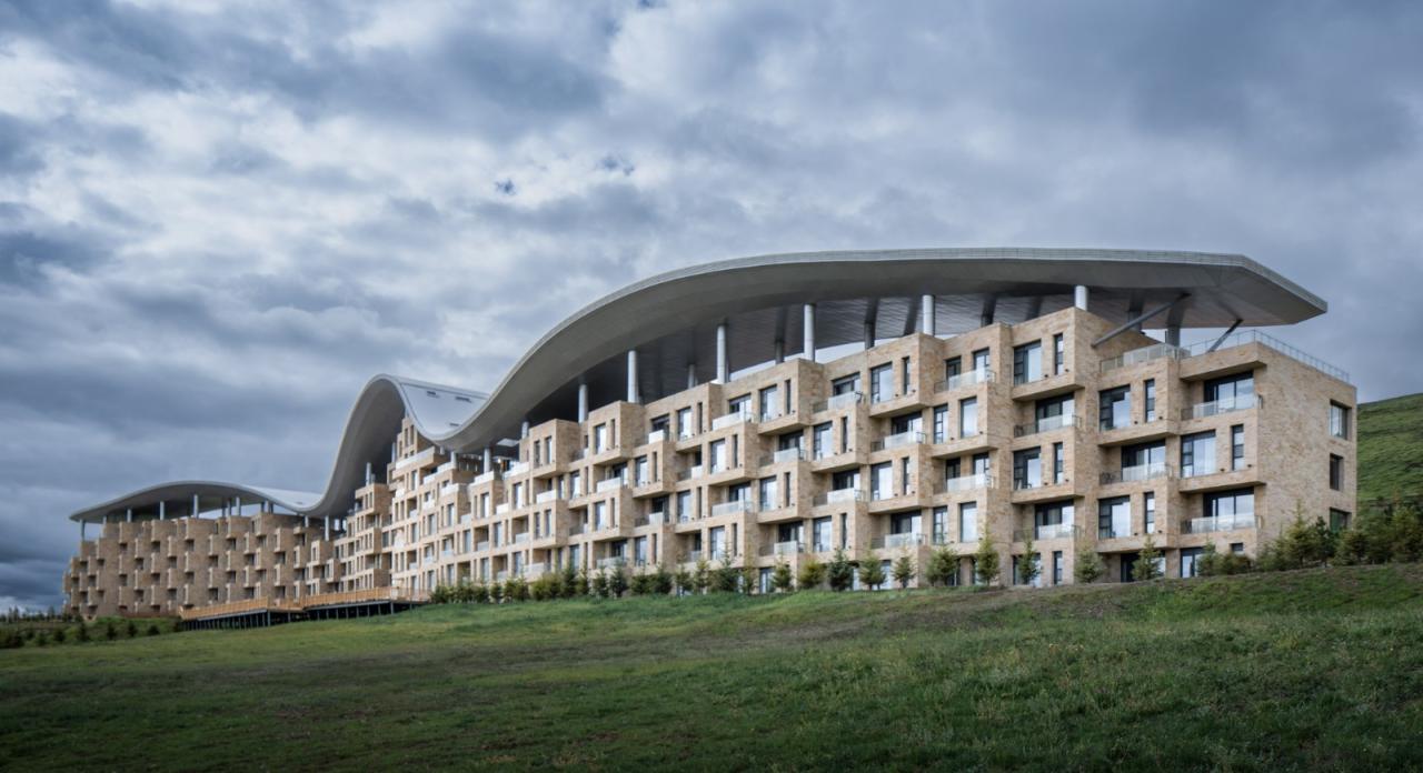 BIM建筑|青海湖观湖国际大酒店 / 维思平建筑设计