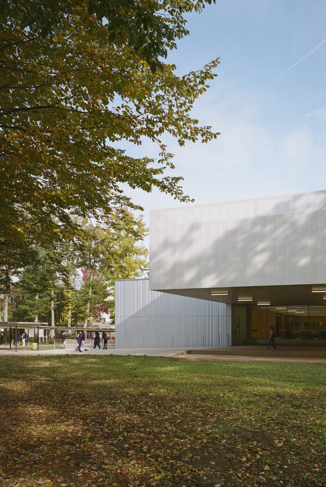 BIM建筑|Joliot-Curie 学校餐饮服务和学校生活中心 / Ateliers O-S architectes