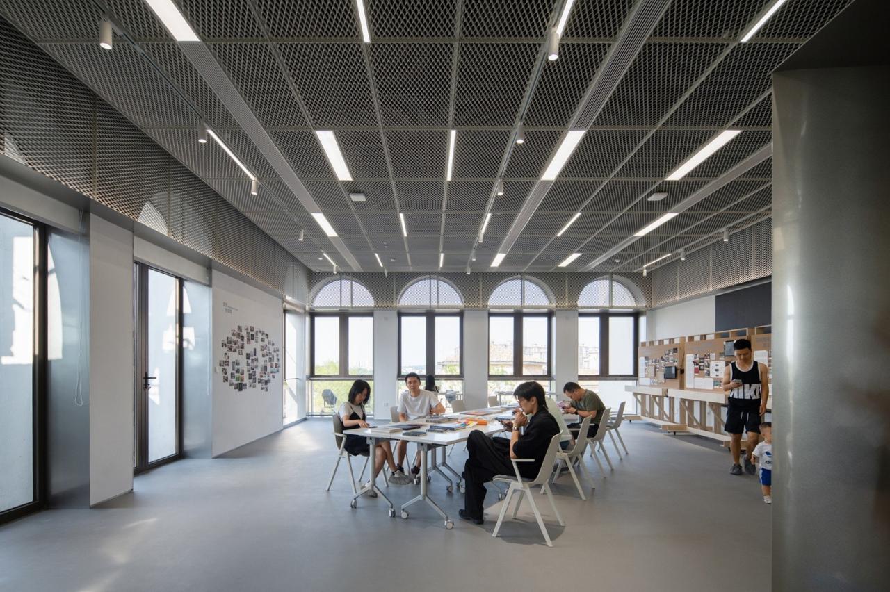 BIM建筑|麓山A4美术馆改造 / 天仝建筑