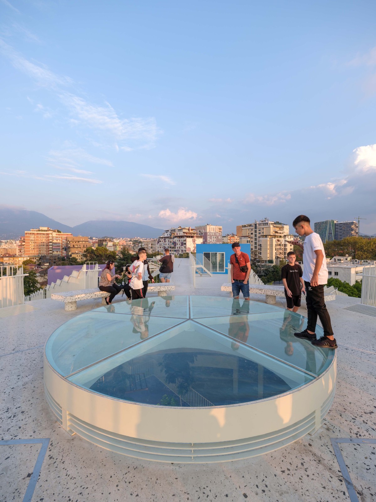 BIM建筑|地拉那金字塔 / MVRDV