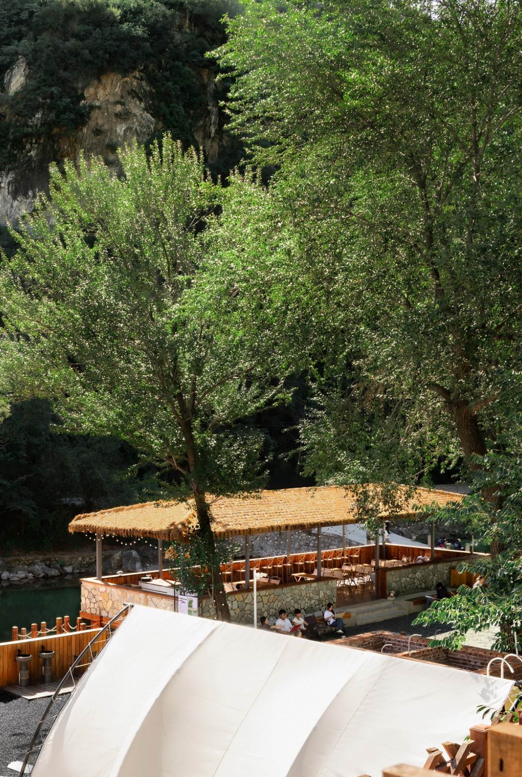 BIM建筑|圈外邻里·北京神堂峪项目 / 行维新筑