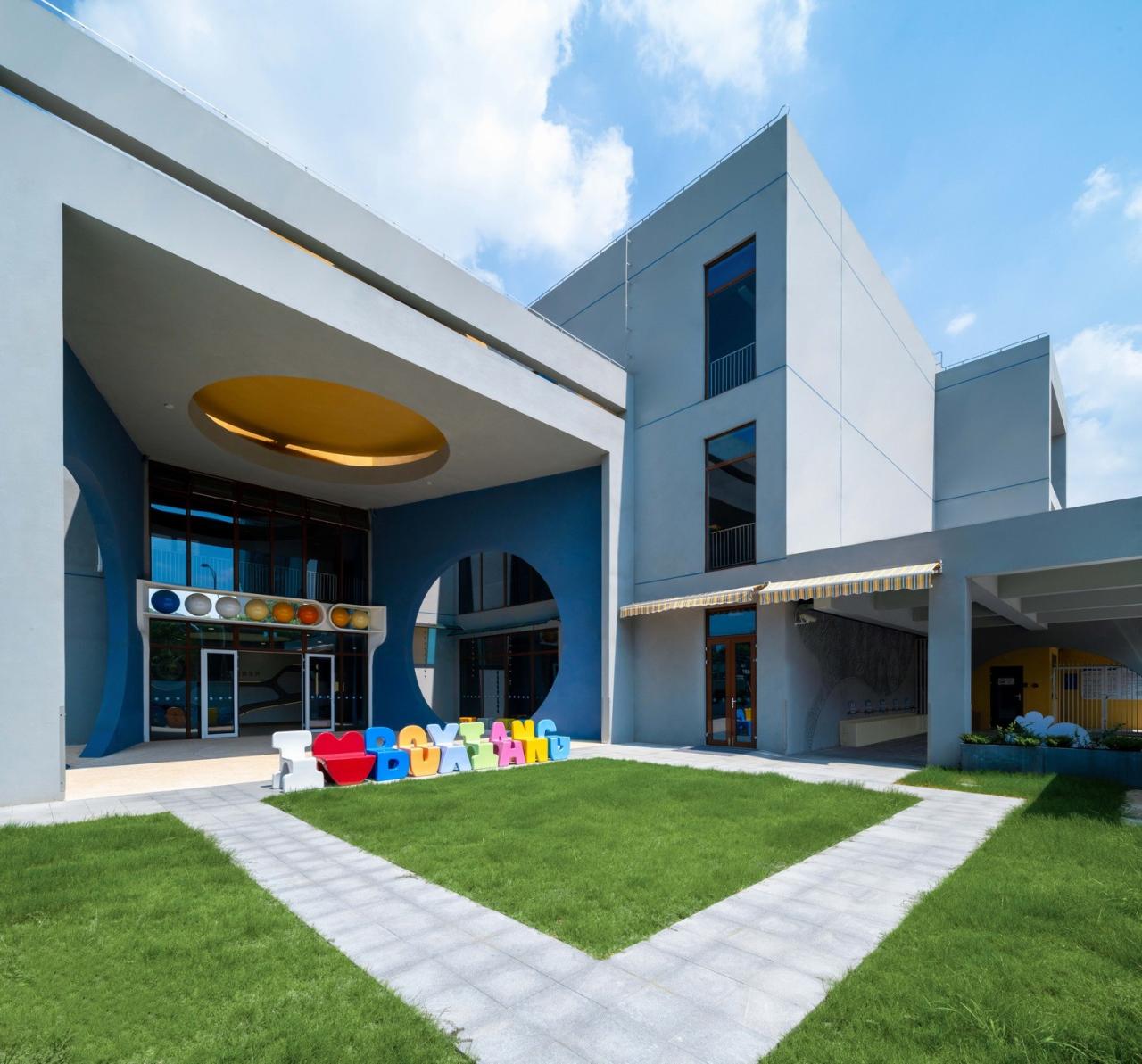 BIM建筑|嘉定区博翔幼儿园：去想象，而不是定义 / 予舍予筑