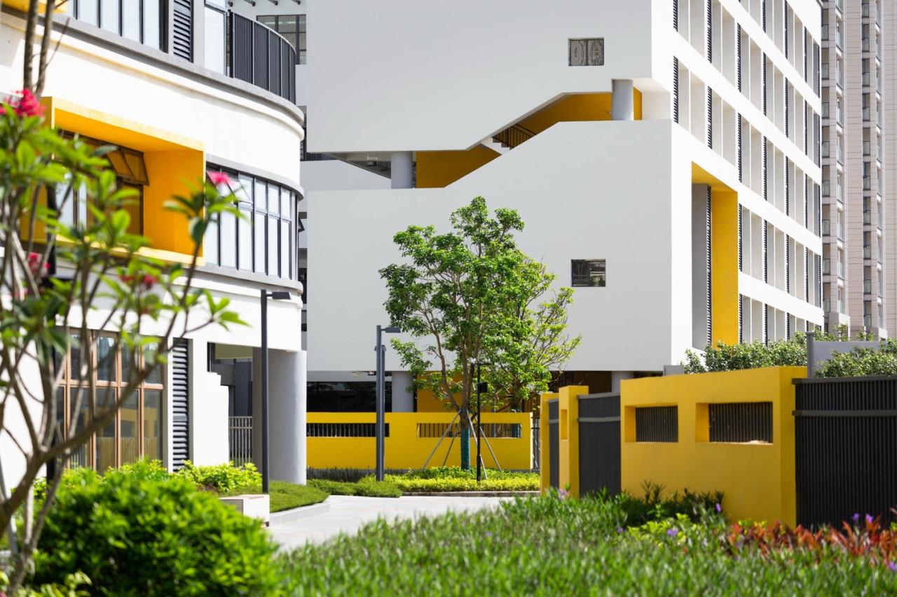 BIM建筑|汕头市龙湖区中阳学校与汕特中心幼儿园 / 柏涛建筑