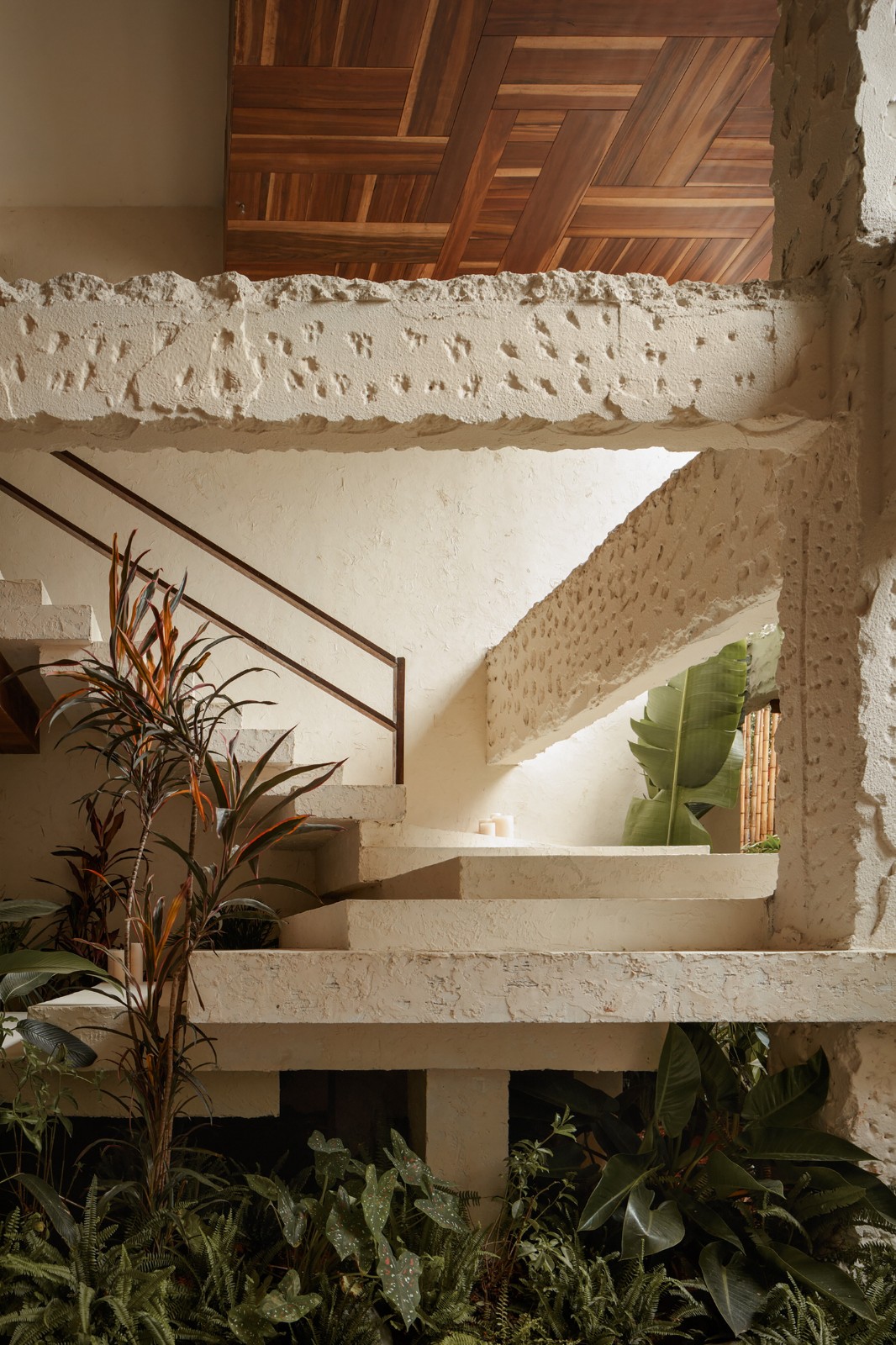 BIM建筑|春武里 / 方糖设计