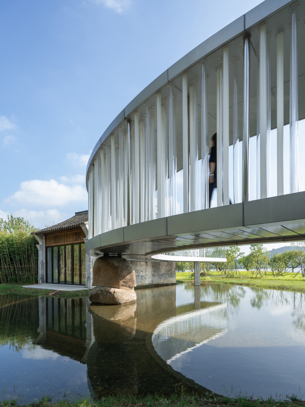 BIM建筑|南北湖湖滨茶室 / 十域建筑