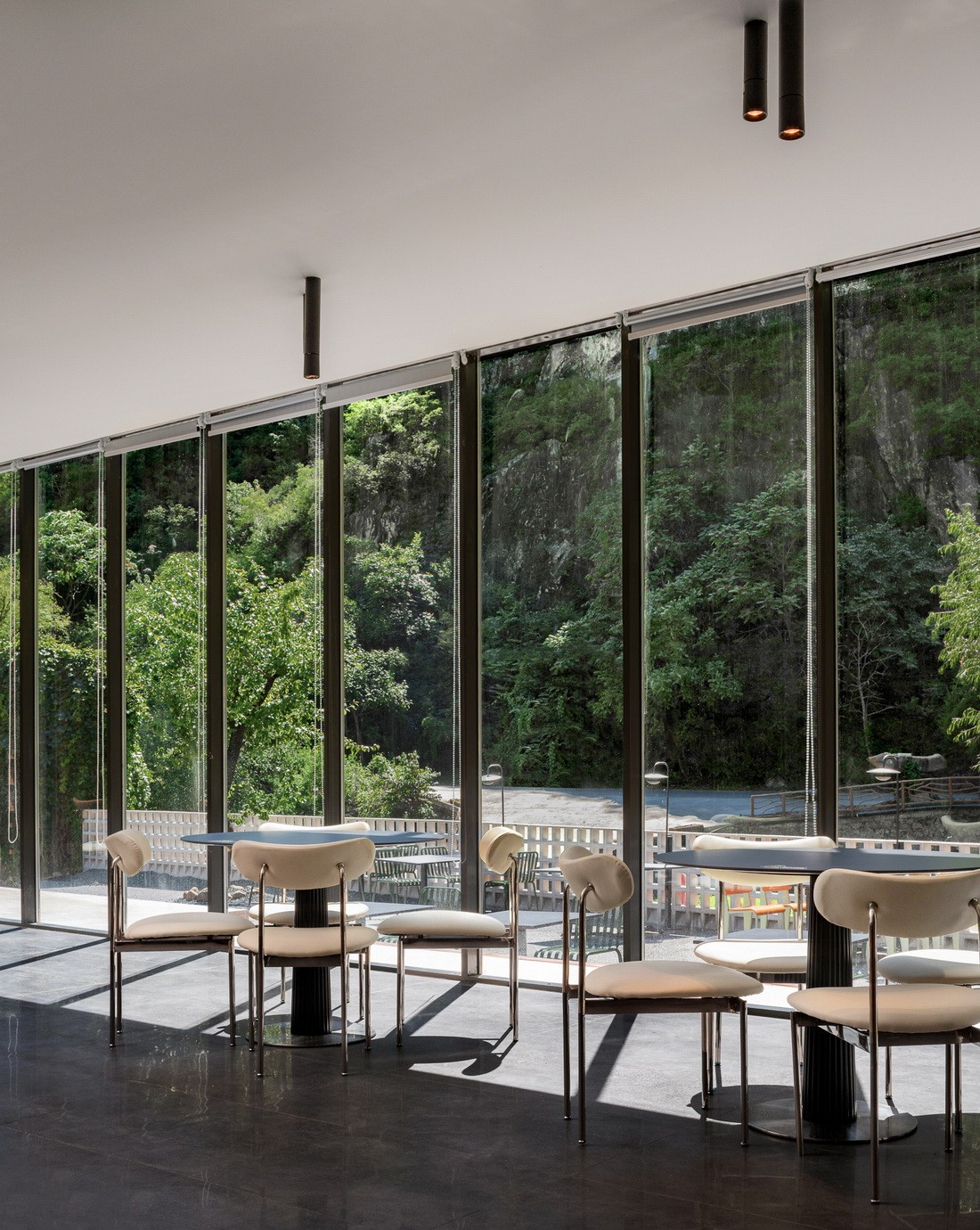 BIM建筑|圈外邻里·北京神堂峪项目 / 行维新筑