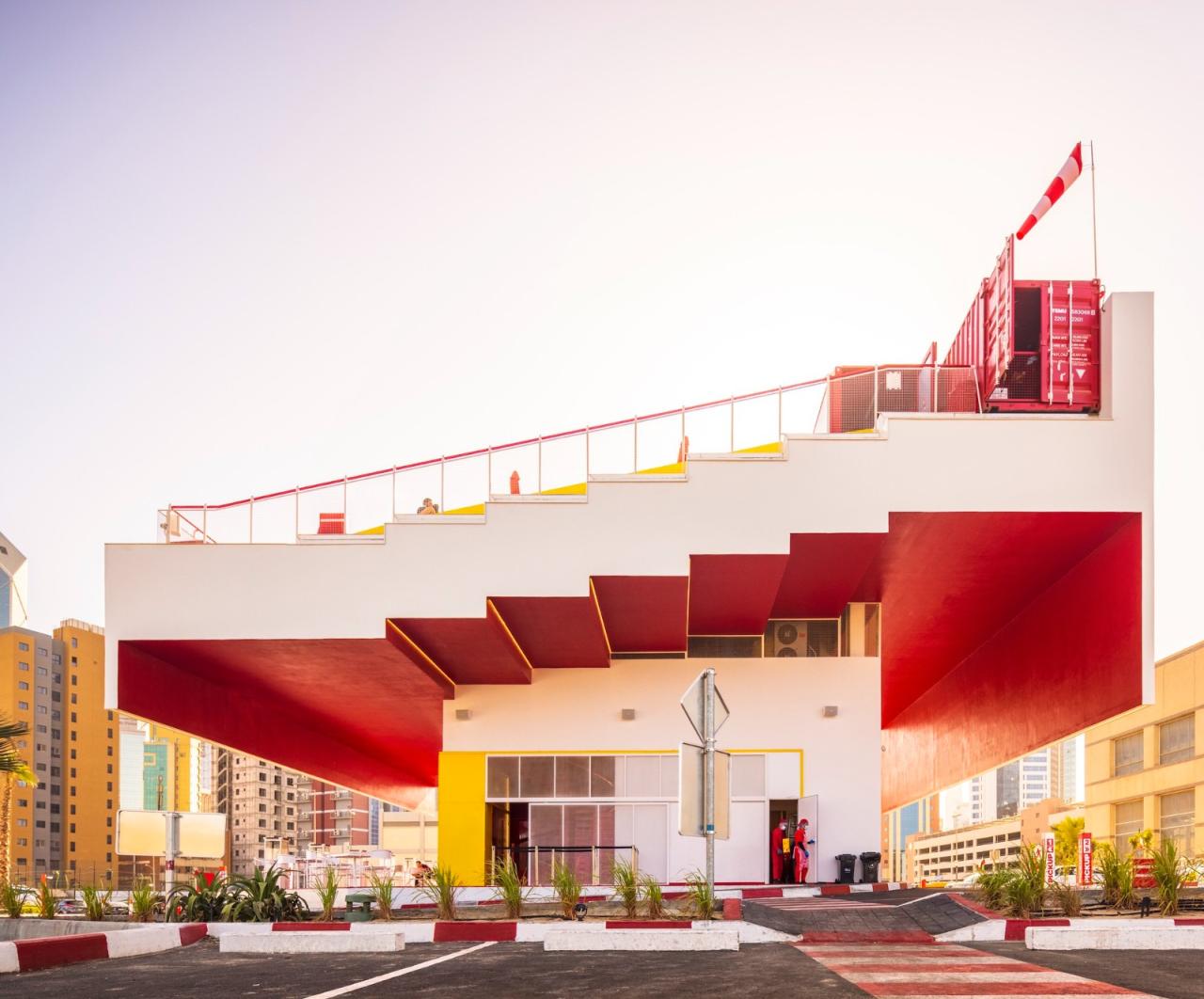 BIM建筑|BBT 山顶餐厅 / TAEP / AAP