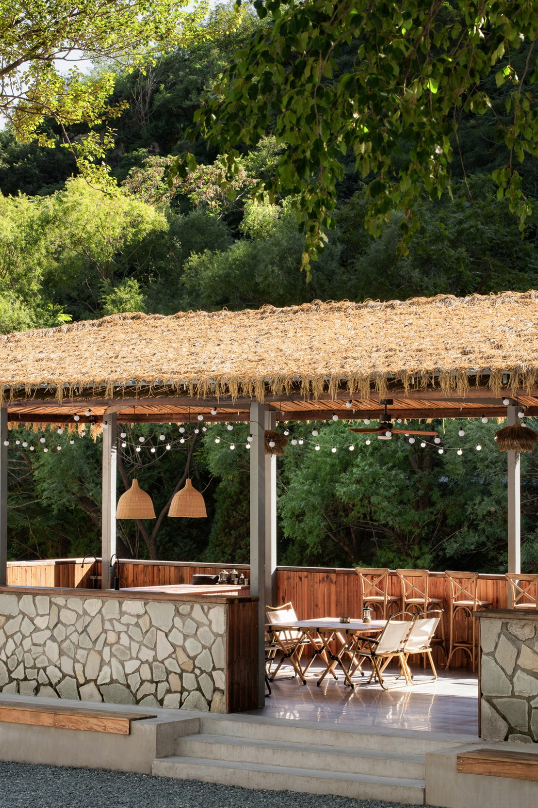 BIM建筑|圈外邻里·北京神堂峪项目 / 行维新筑