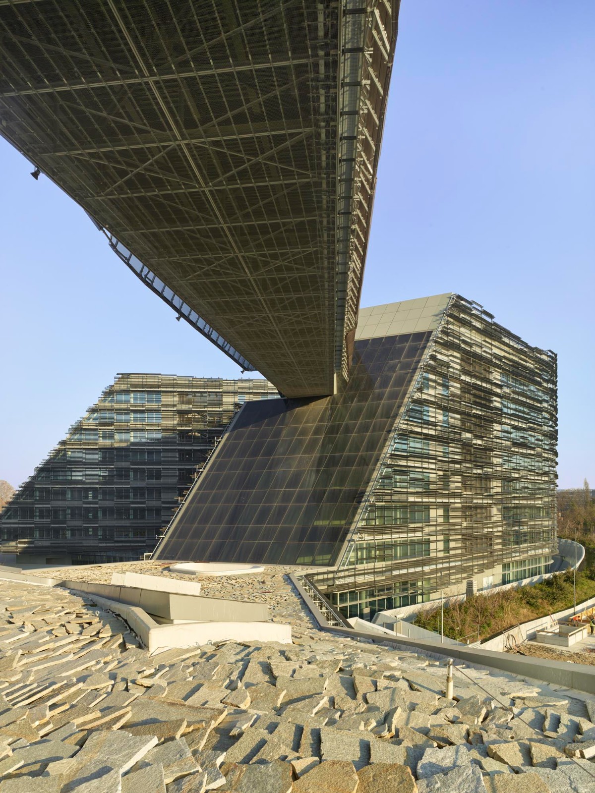 BIM建筑|埃尼集团米兰总部 / Morphosis Architects