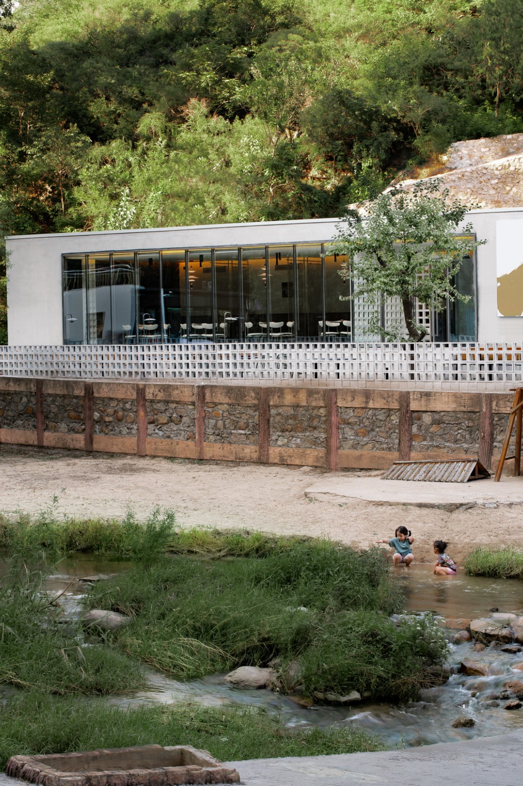 BIM建筑|圈外邻里·北京神堂峪项目 / 行维新筑