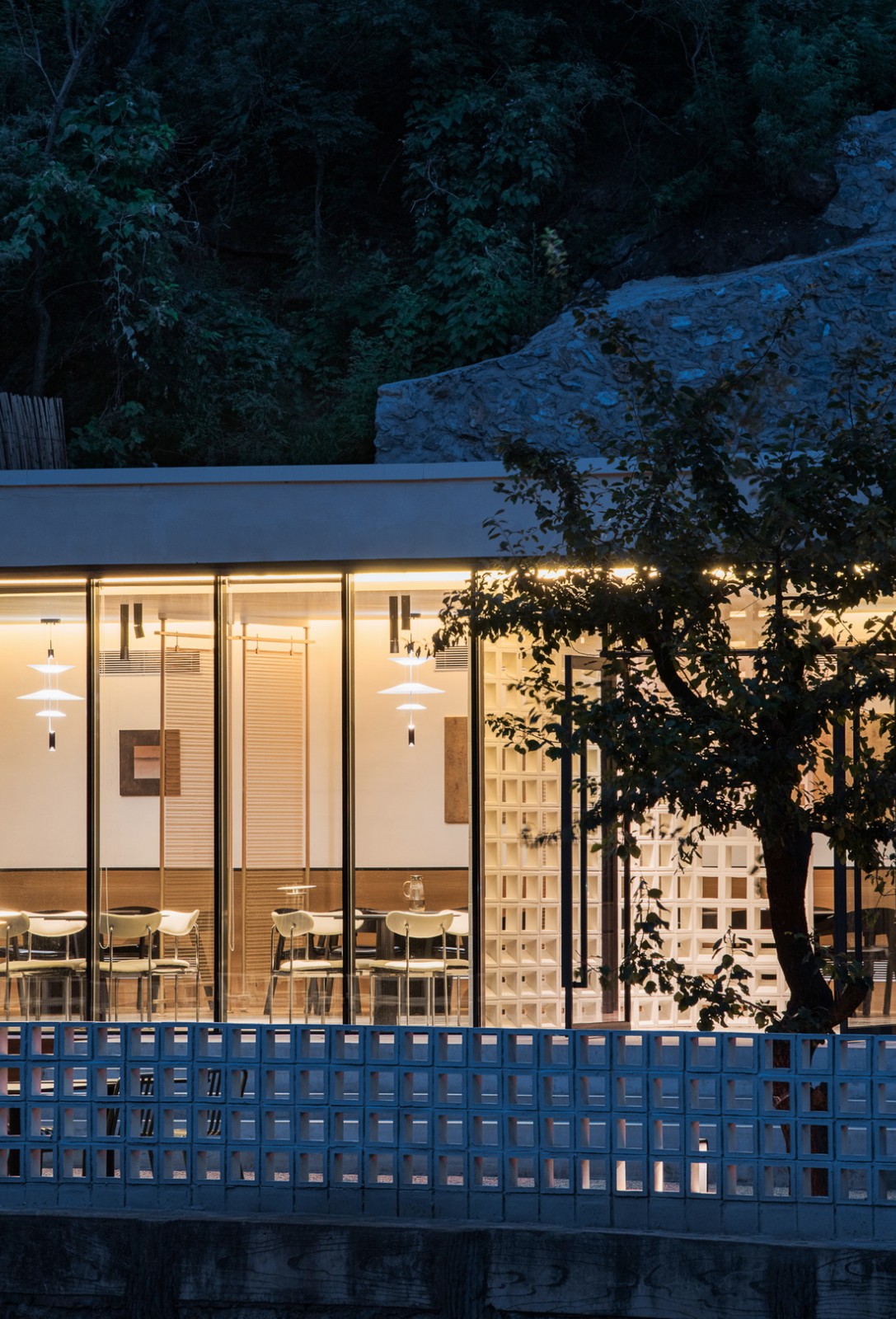 BIM建筑|圈外邻里·北京神堂峪项目 / 行维新筑