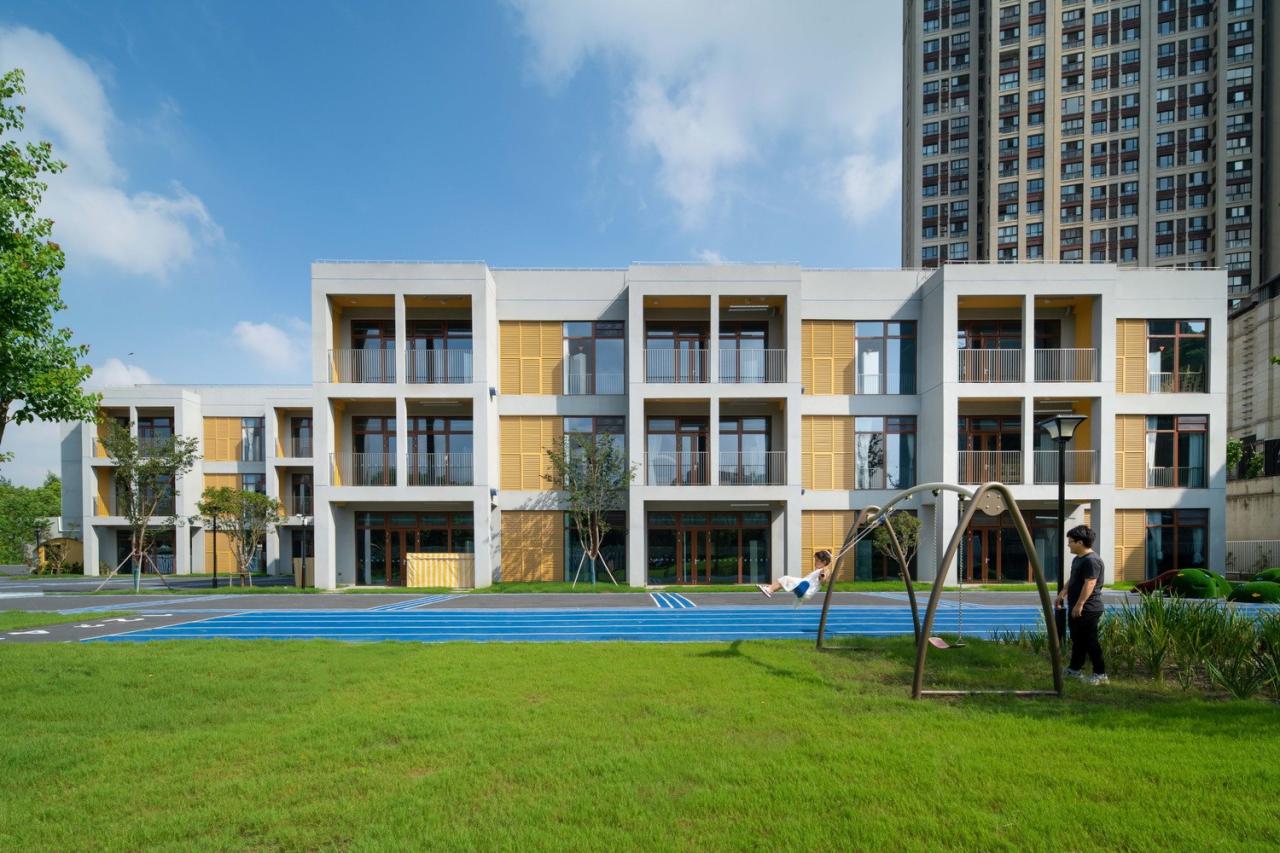 BIM建筑|嘉定区博翔幼儿园：去想象，而不是定义 / 予舍予筑