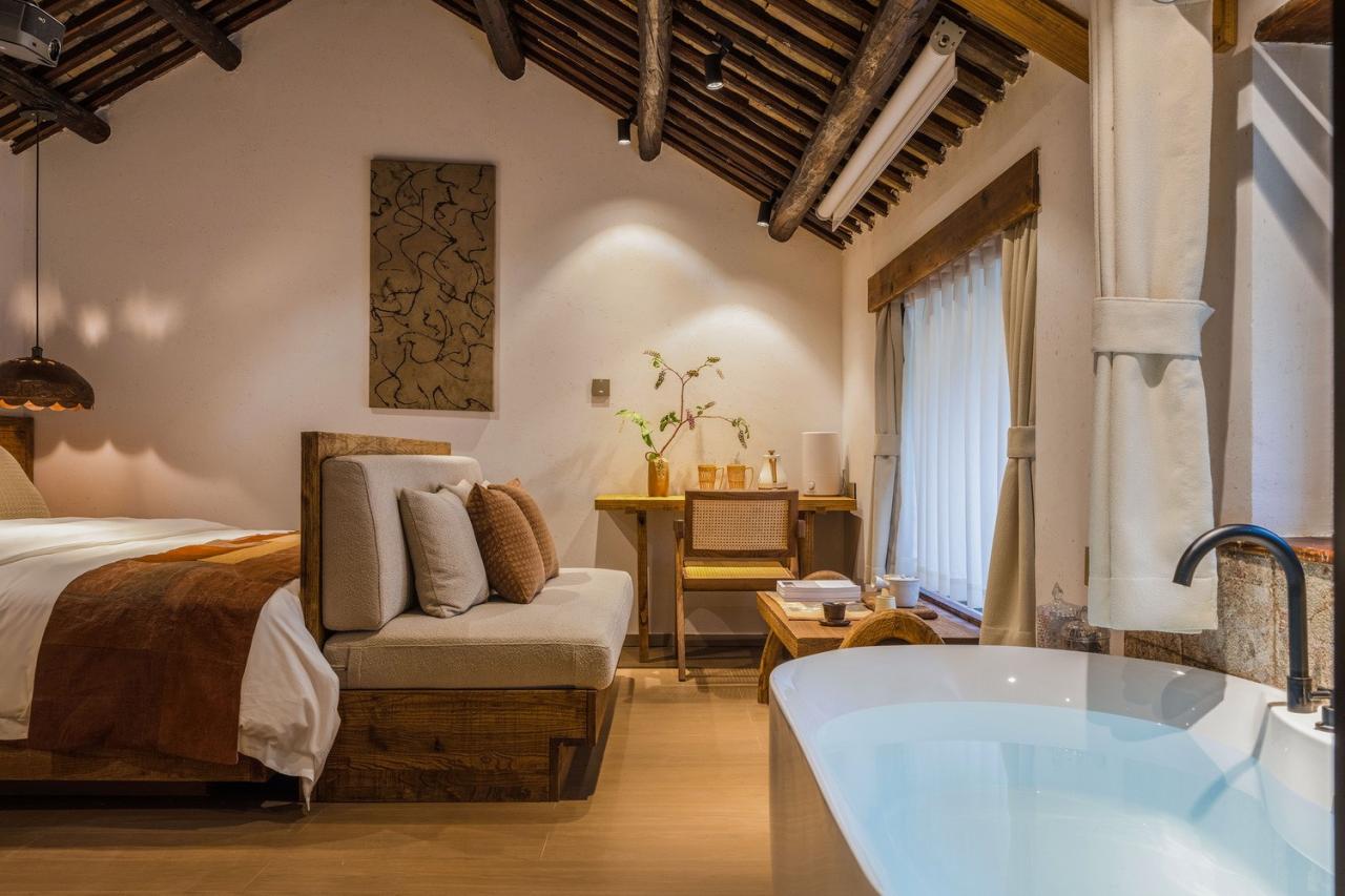 BIM建筑|大理有风小院民宿 / 长空创作