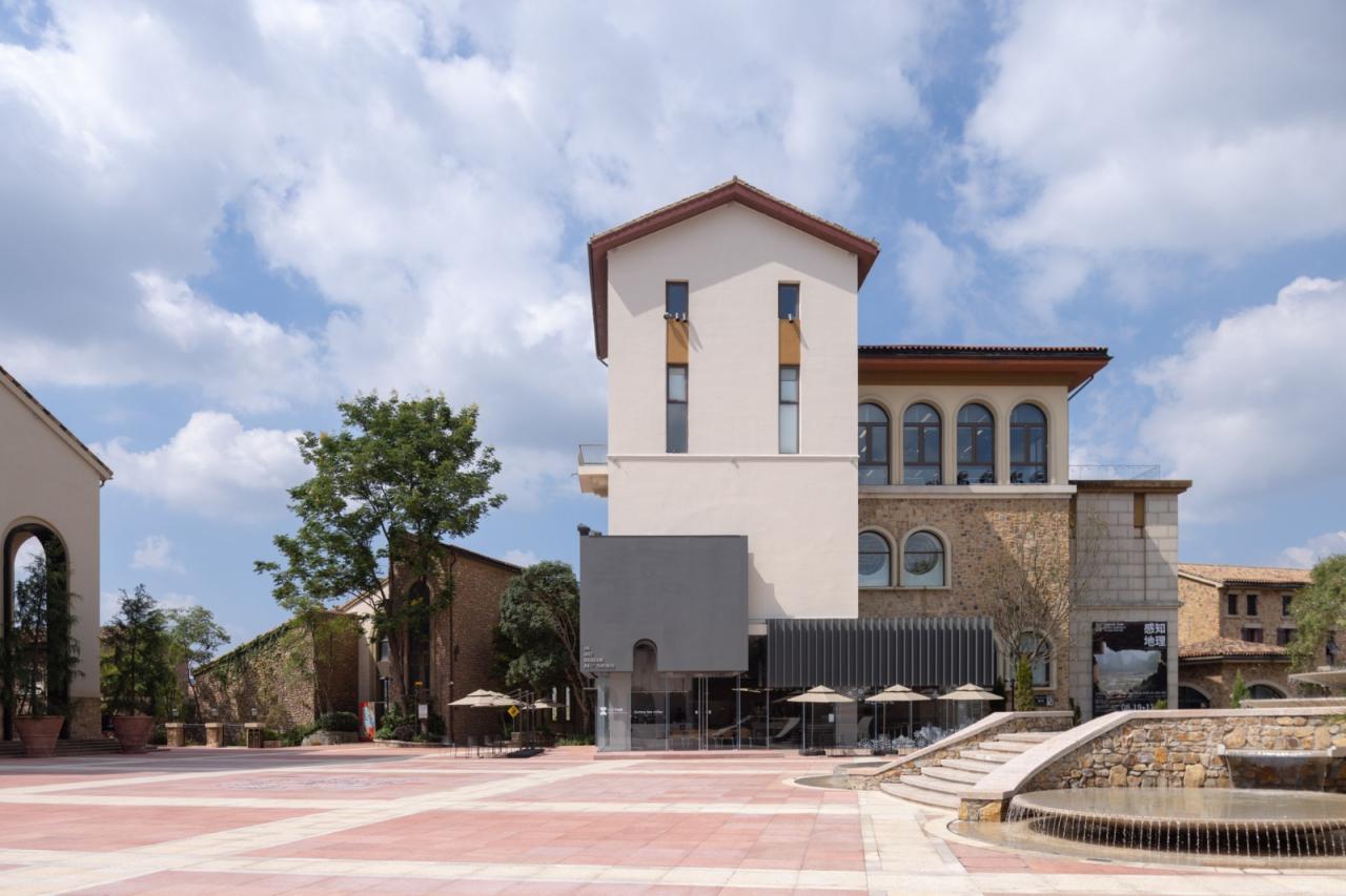 BIM建筑|麓山A4美术馆改造 / 天仝建筑