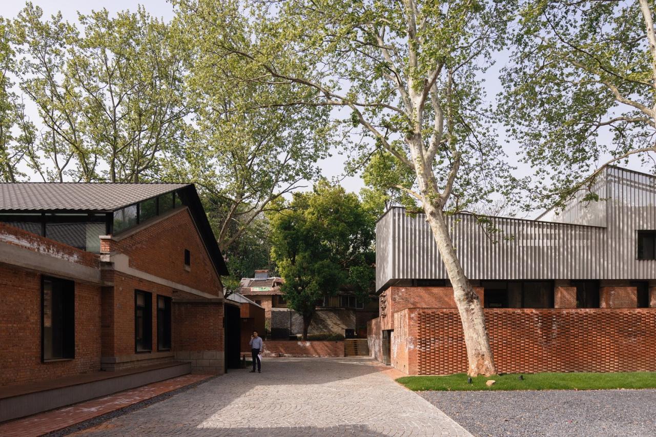 BIM建筑|南京战斗机械厂改造更新 / 米思建筑