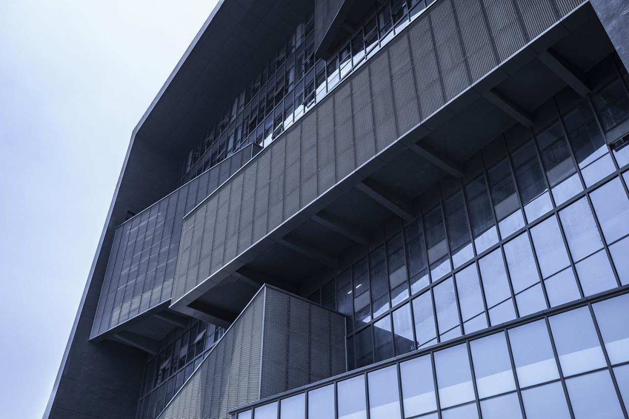 BIM建筑|台州聚丰机车总部 / 殊至建筑