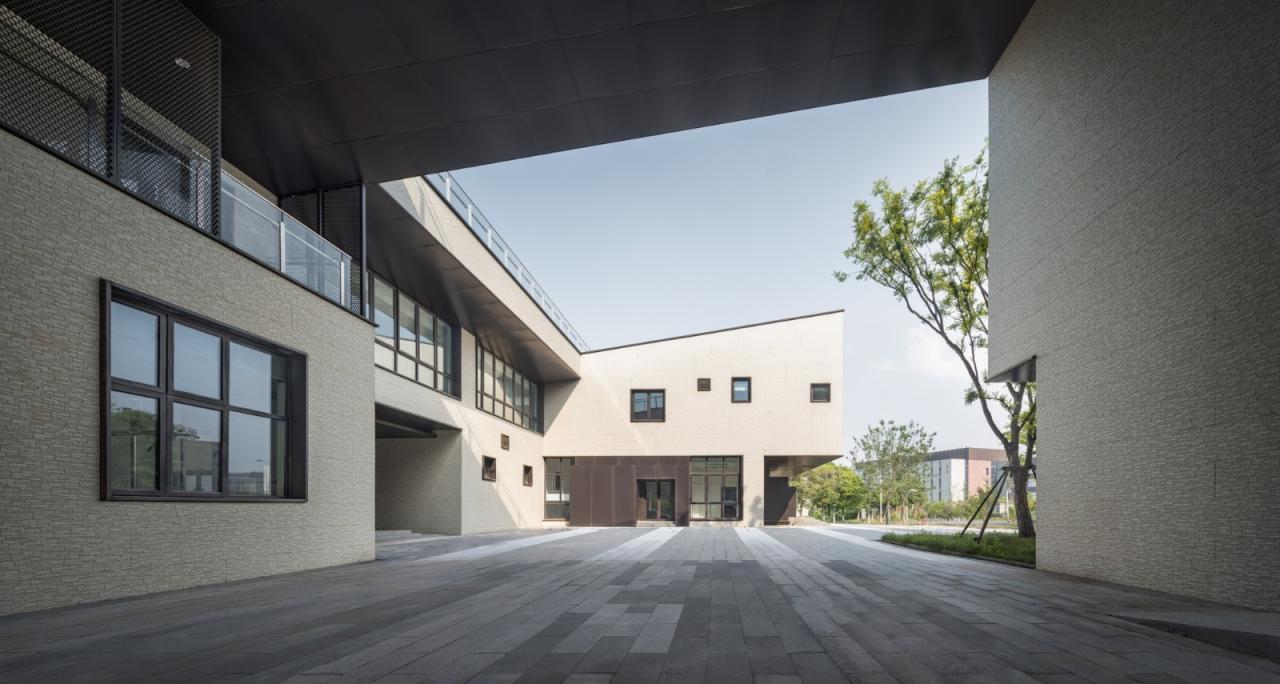 BIM建筑|南京大学仙林校区众创空间二期 / 南大建筑钟华颖工作室