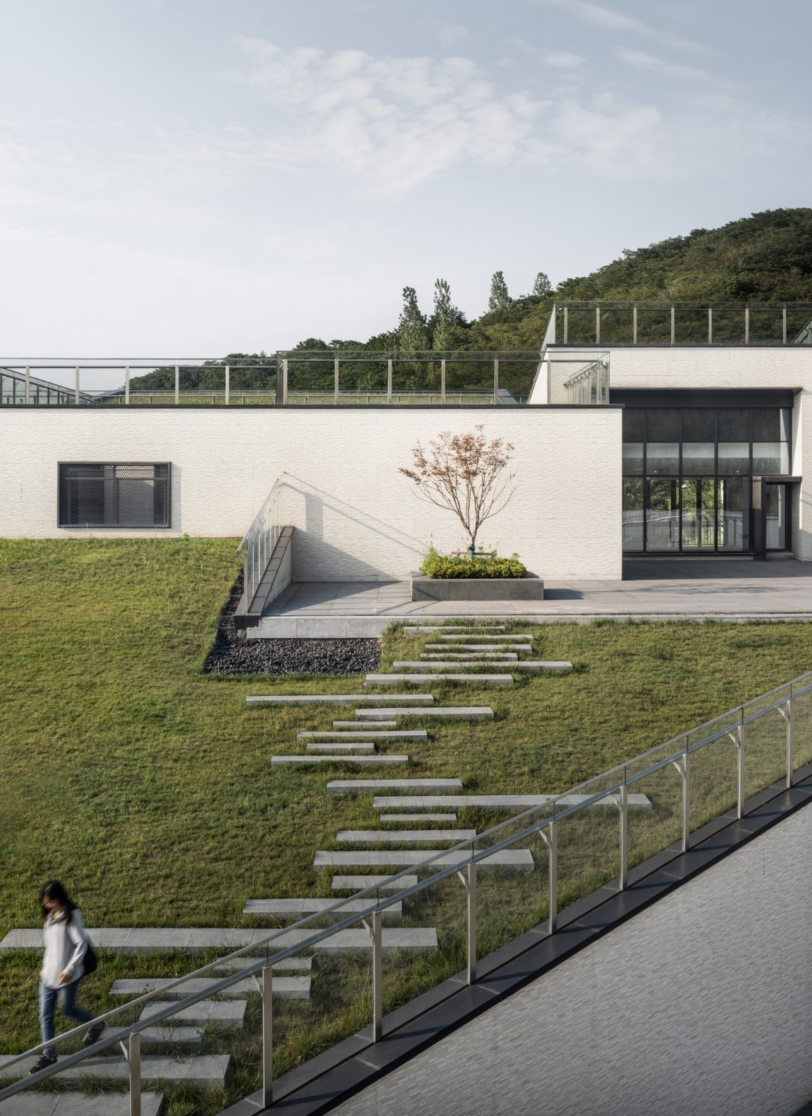 BIM建筑|南京大学仙林校区众创空间二期 / 南大建筑钟华颖工作室