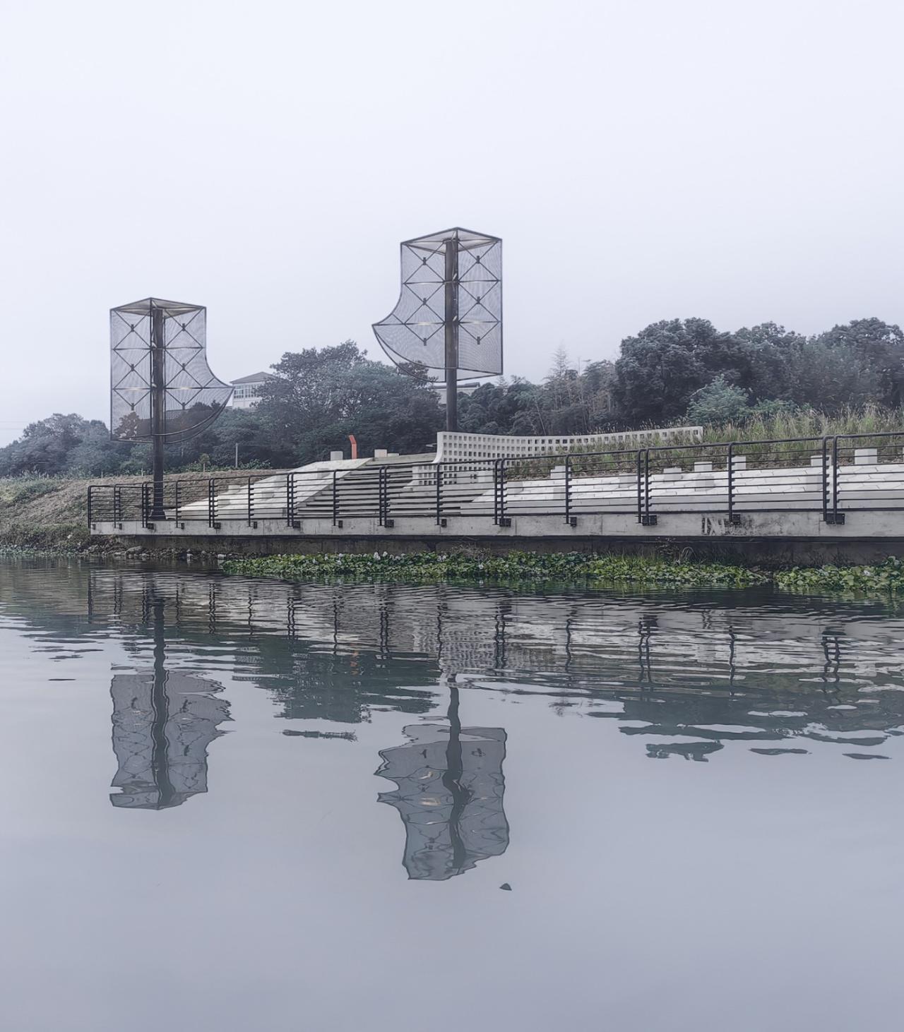 BIM建筑|‘起风了’装置，瀫石光河道护岸改造 / 华中科技大学建规学院 + 青·微舍工作室