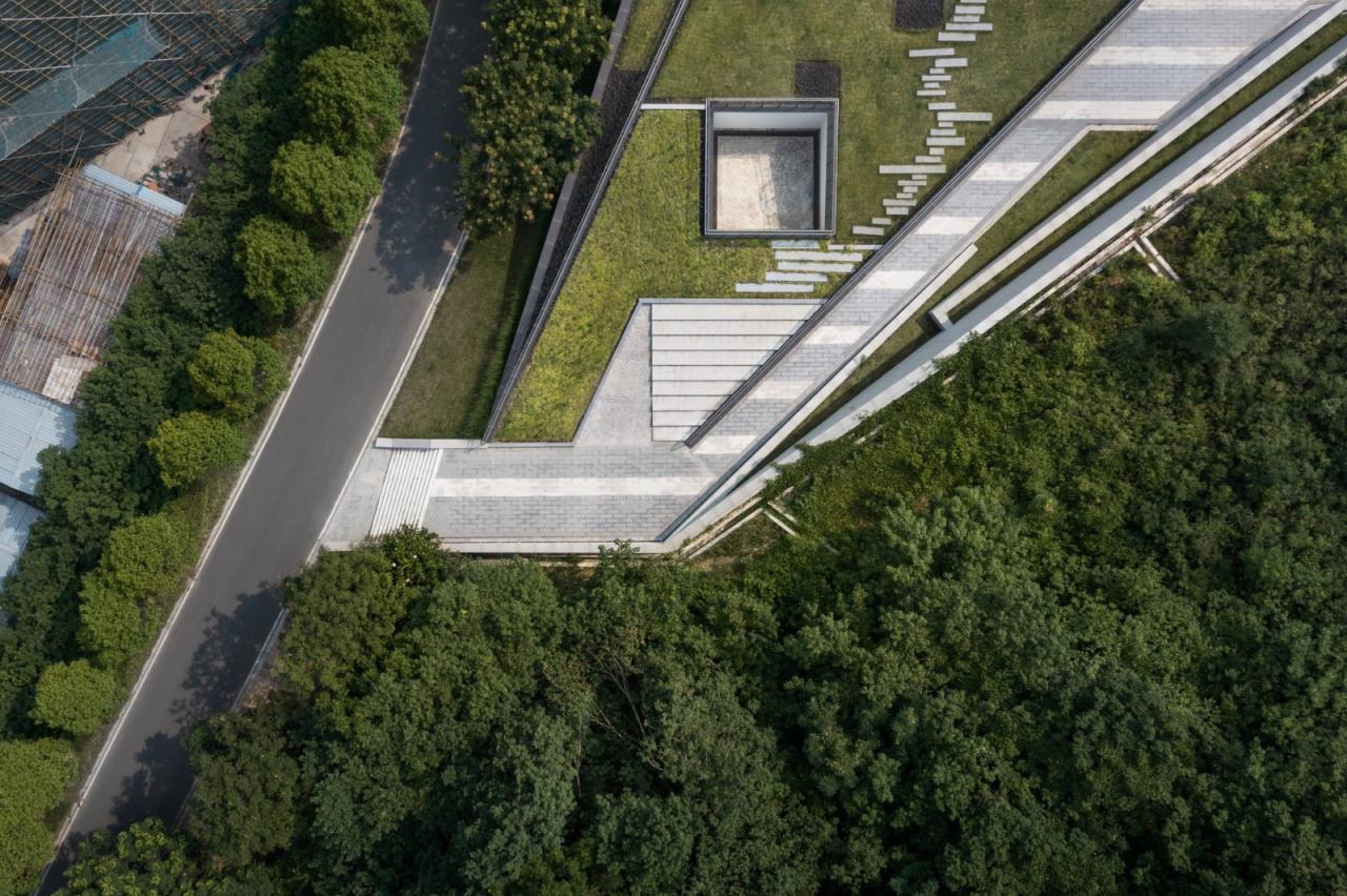 BIM建筑|南京大学仙林校区众创空间二期 / 南大建筑钟华颖工作室