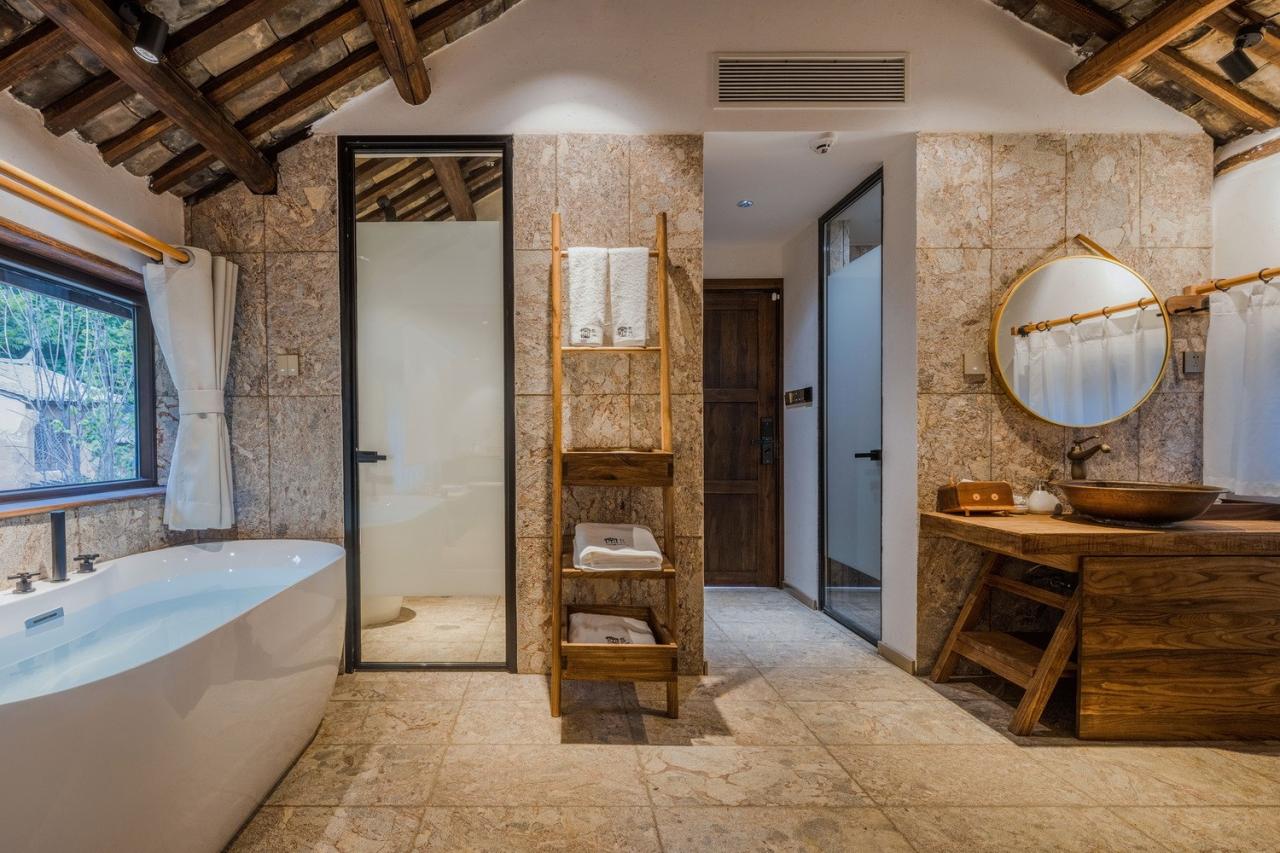 BIM建筑|大理有风小院民宿 / 长空创作