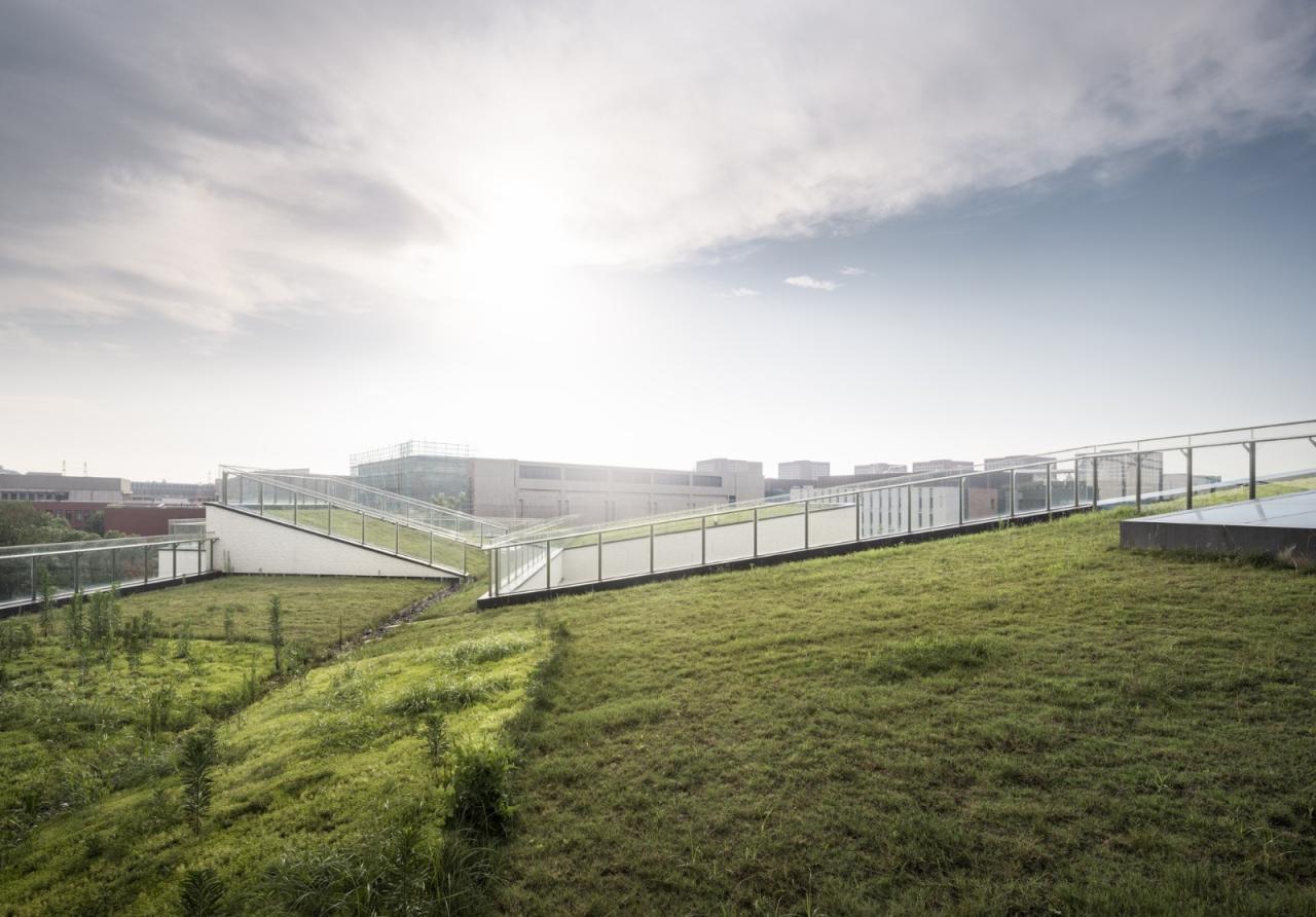 BIM建筑|南京大学仙林校区众创空间二期 / 南大建筑钟华颖工作室