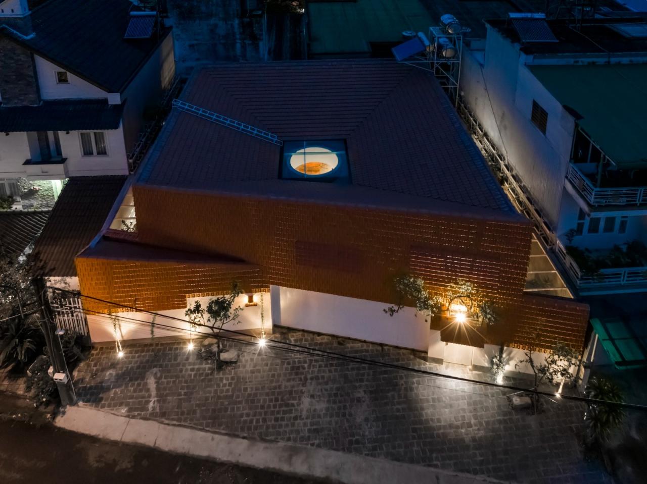 BIM建筑|瓦宅 / The Bloom