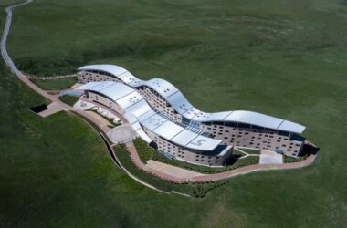 BIM建筑|青海湖观湖国际大酒店 / 维思平建筑设计-BIM建筑网