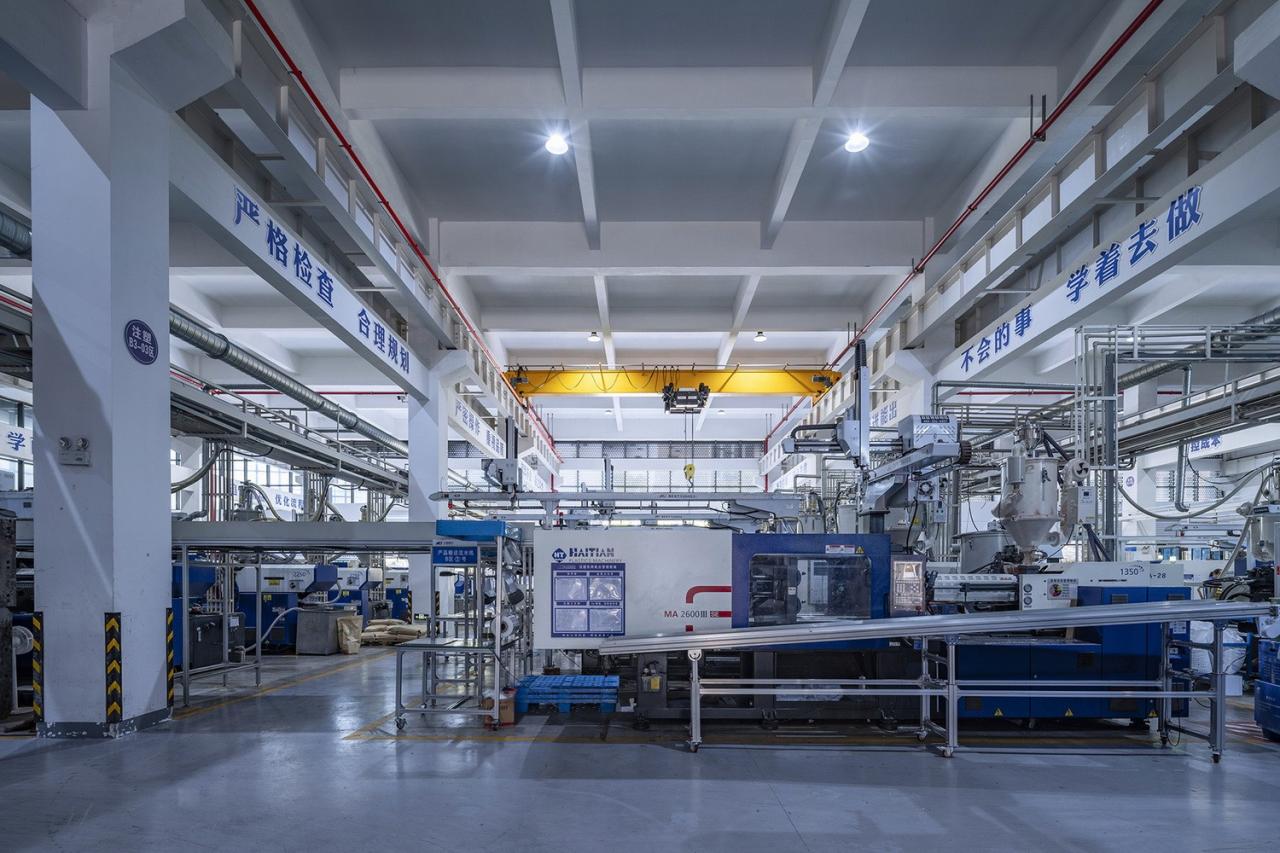 BIM建筑|台州聚丰机车总部 / 殊至建筑