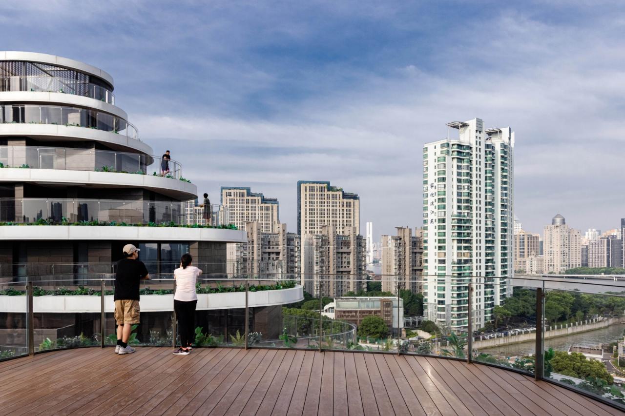 BIM建筑|上海浦东嘉华E18创新住宅 / EID Arch + 上海天华建筑设计 + Aedas