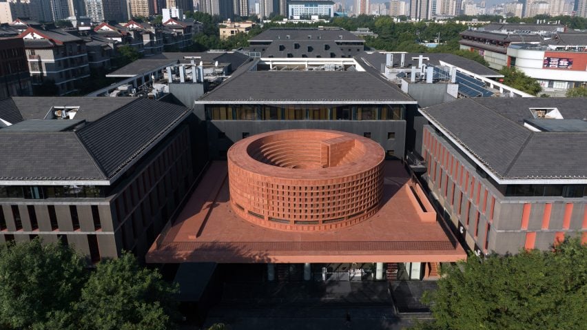 BIM建筑|如恩工作室在曲江美术馆顶上加上“灯笼”