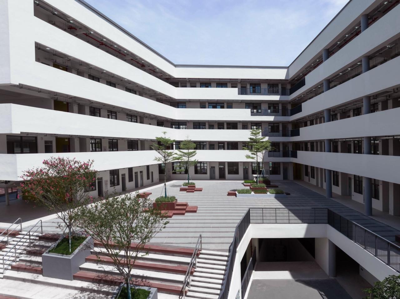 BIM建筑|汕头市龙湖区中阳学校与汕特中心幼儿园 / 柏涛建筑