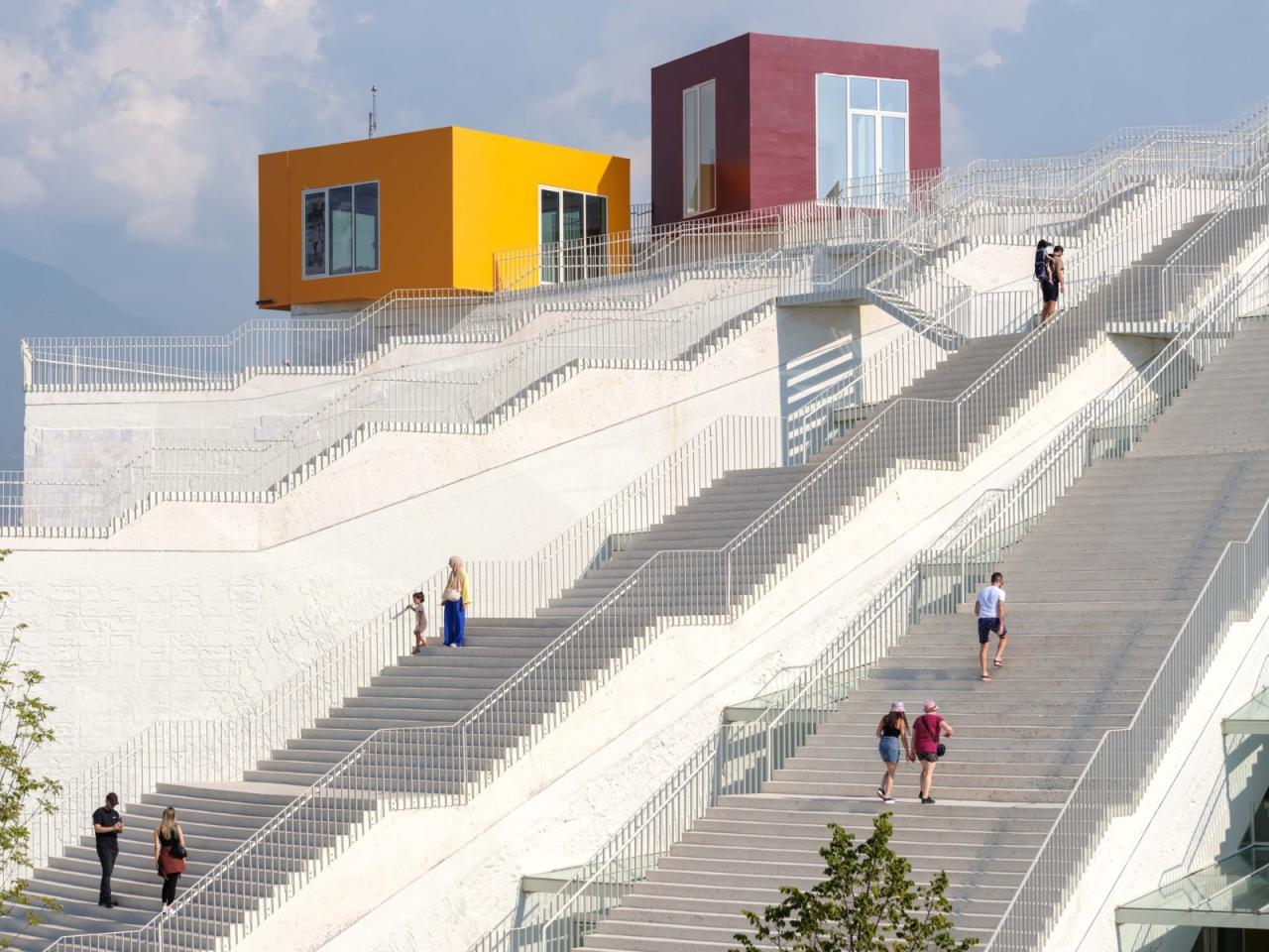 BIM建筑|地拉那金字塔 / MVRDV