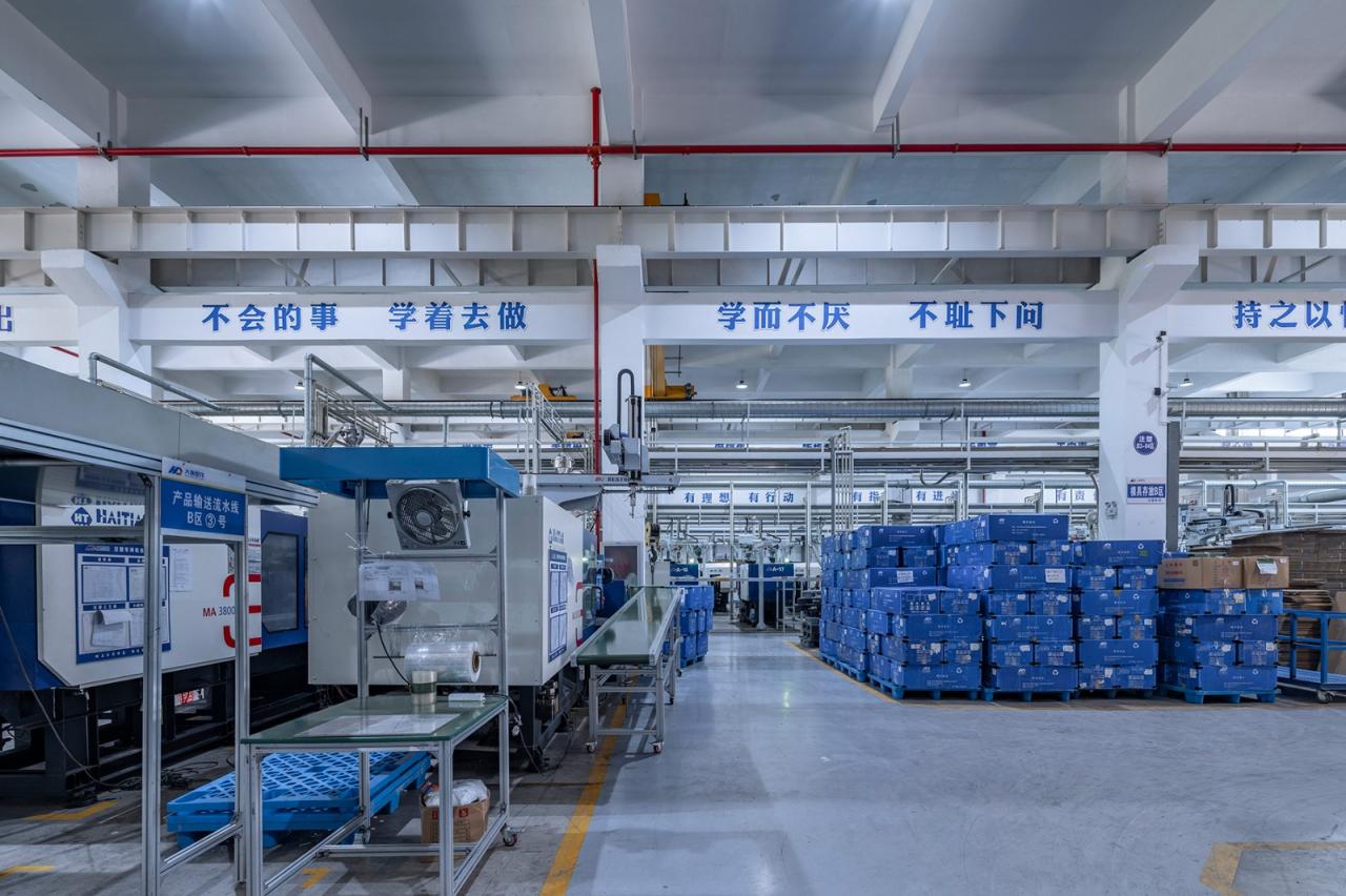 BIM建筑|台州聚丰机车总部 / 殊至建筑