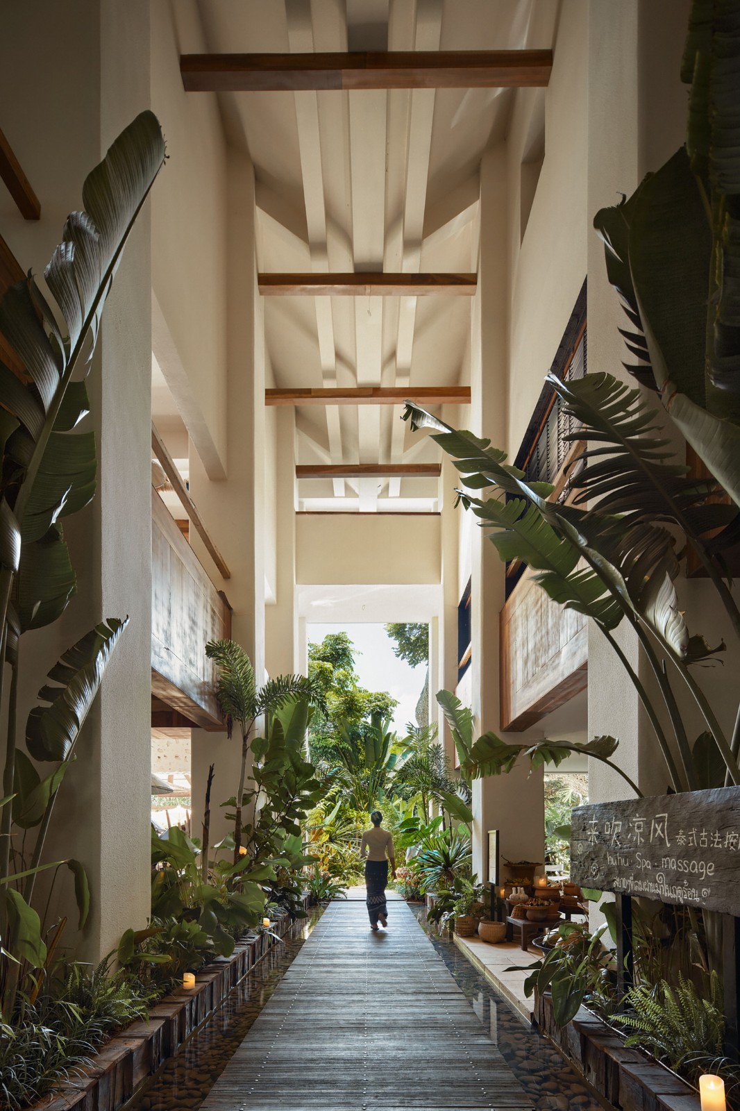 BIM建筑|春武里 / 方糖设计