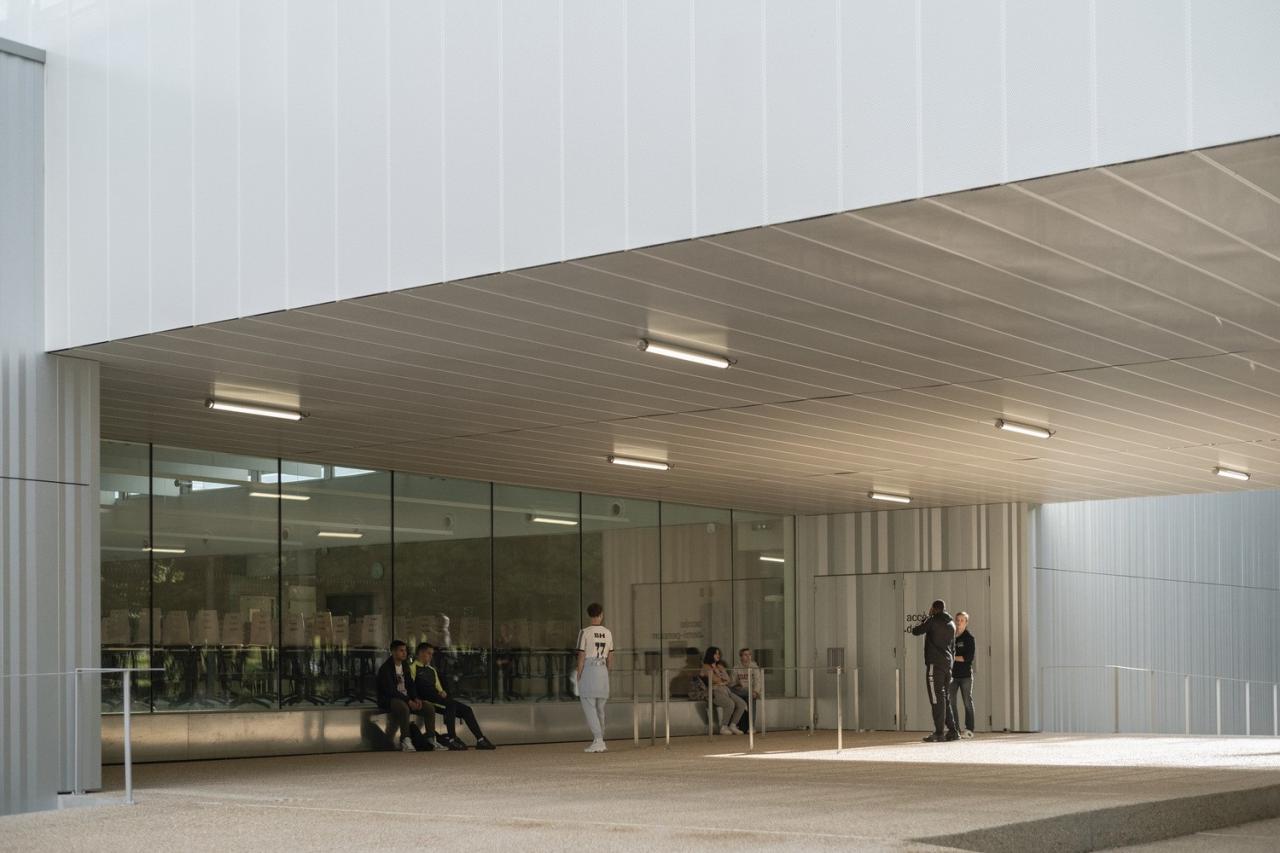 BIM建筑|Joliot-Curie 学校餐饮服务和学校生活中心 / Ateliers O-S architectes